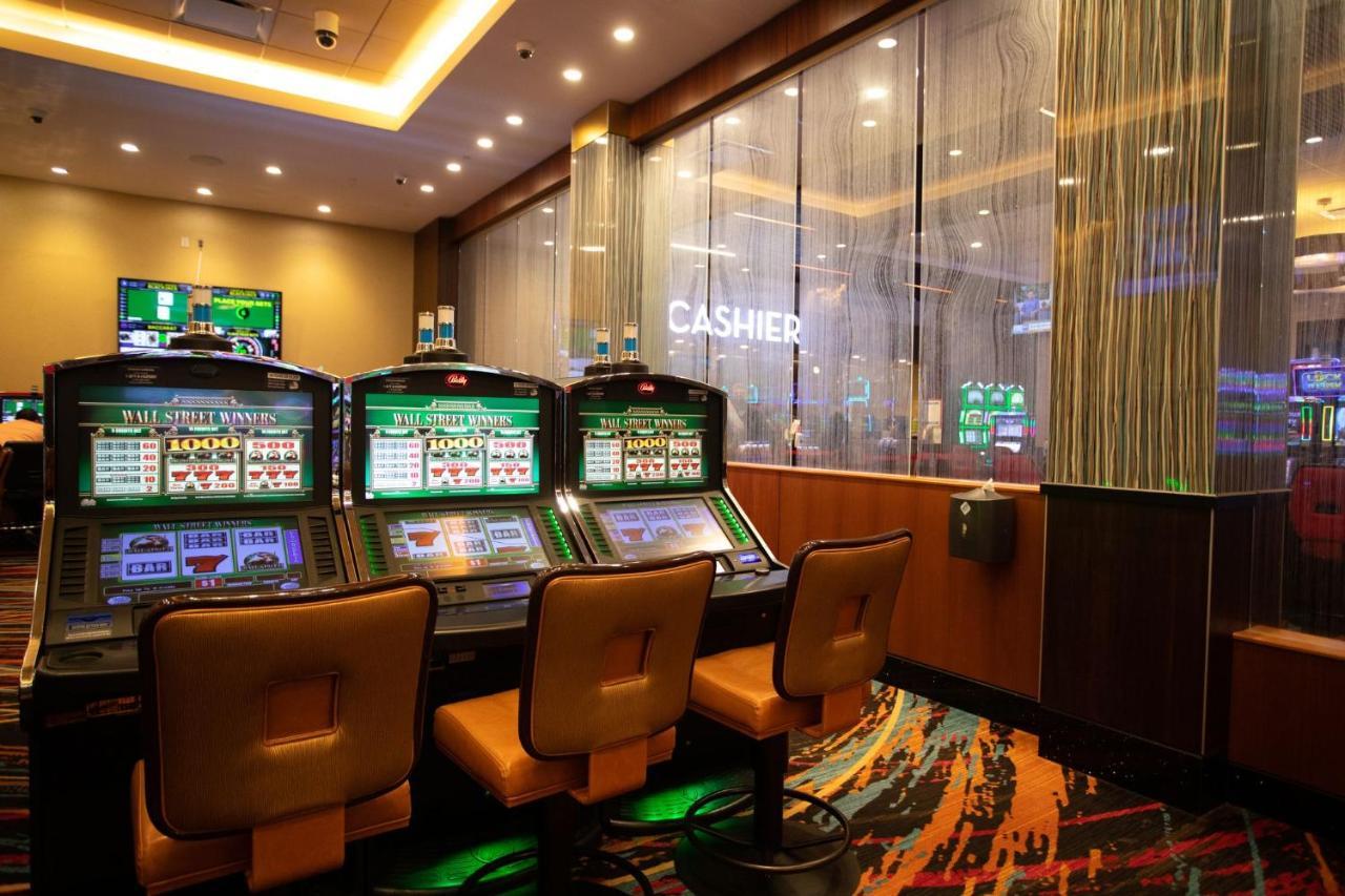 Jake'S 58 Casino Hotel - Adults Only Islandia Dış mekan fotoğraf